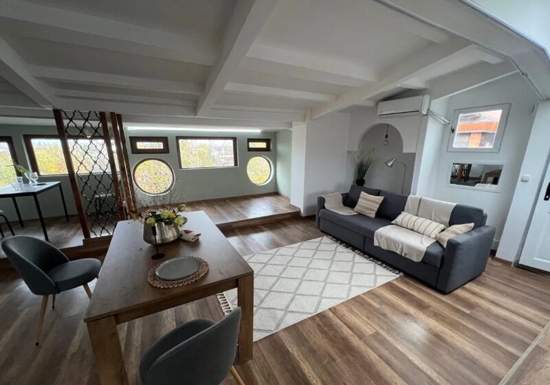 Pipera in apropiere de Gradina Zoo si Jollie Ville.