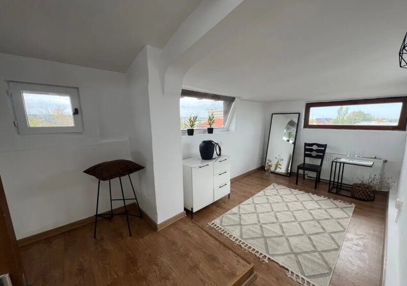 Pipera in apropiere de Gradina Zoo si Jollie Ville.